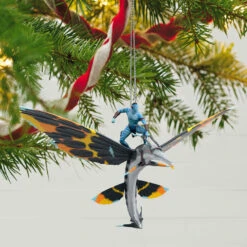 Hallmark Avatar: The Way Of Water Jake Sully On Skimwing Ornament -Best Christmas Decoration Stores Avatar Jake Sully on Skimwing Keepsake Ornament 2799QXI7417 02