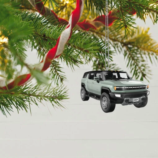Hallmark 2024 GMC HUMMER EV™ 2023 Metal Ornament - Image 2