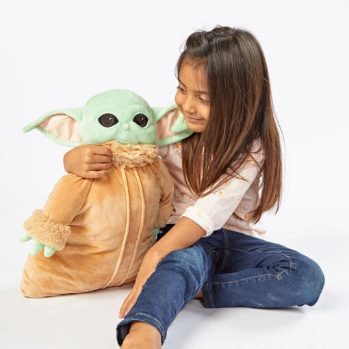 Pillow Pets Disney Star Wars: The Mandalorian Grogu Plush Toy, 16" - Image 4